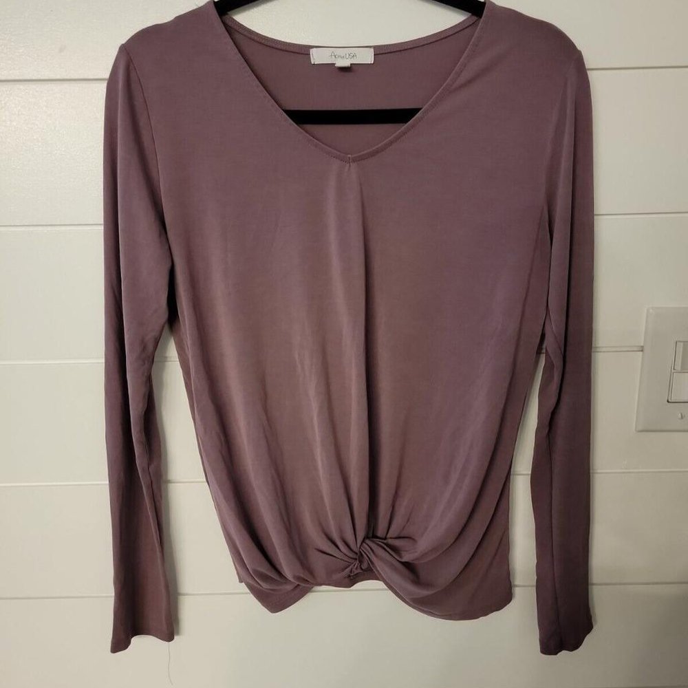 active usa Yoga Top Size small